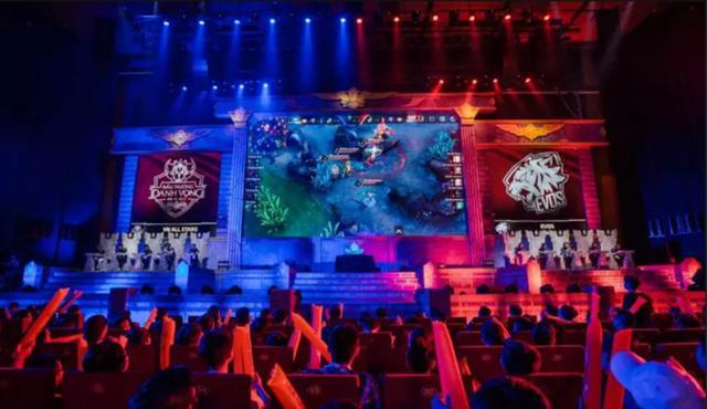 亚雷斯的个 亚雷斯的个