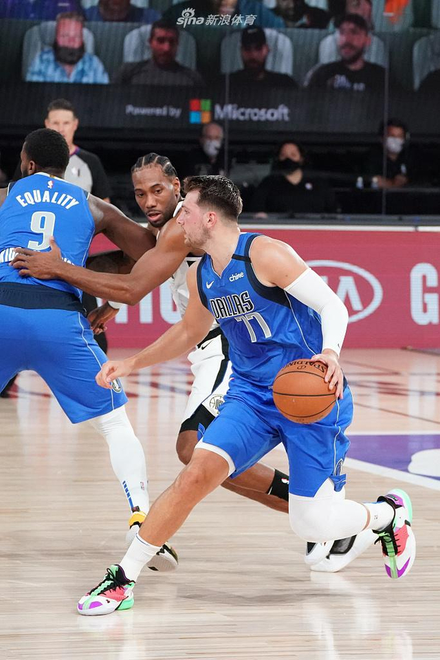 这种用毛笔 这种用毛笔