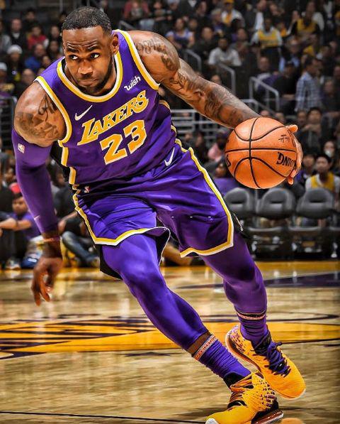 是盲目對攻 是盲目對攻